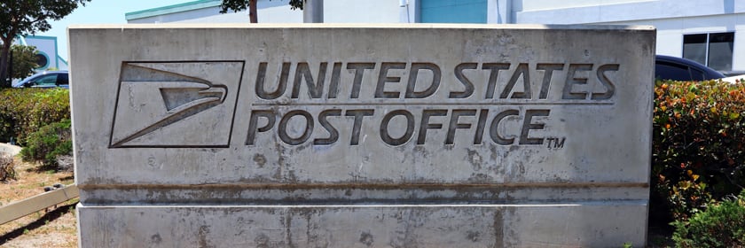Mailbox-Blog_BrokenMailbox_USPS